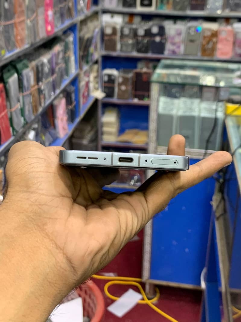 One Plus 13R 4