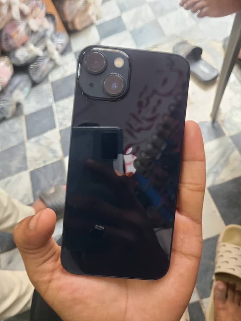 Apple iPhone 13jv 0