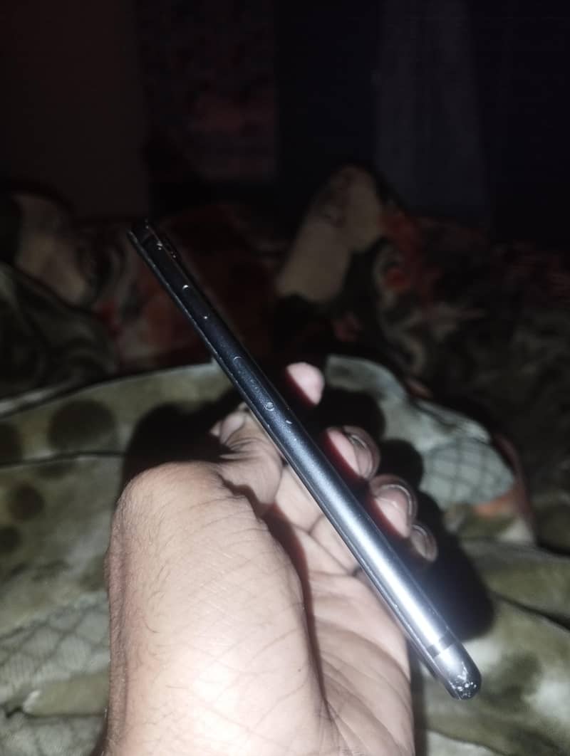 Apple iPhone 8 9