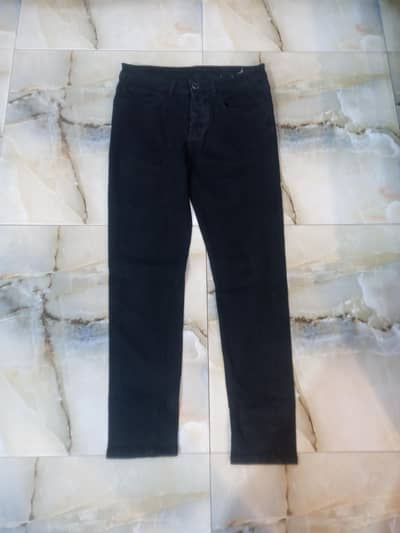 black pant