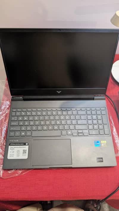 Hp Victus 15, 32/512 just 1 week used