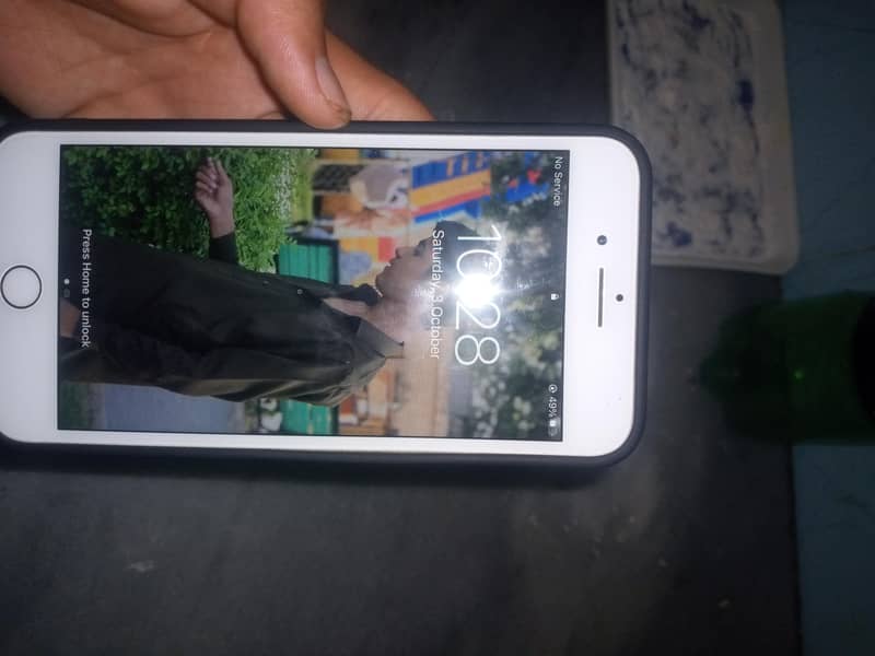 Apple iPhone 7 Plus 1