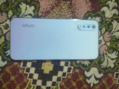 Vivo S1