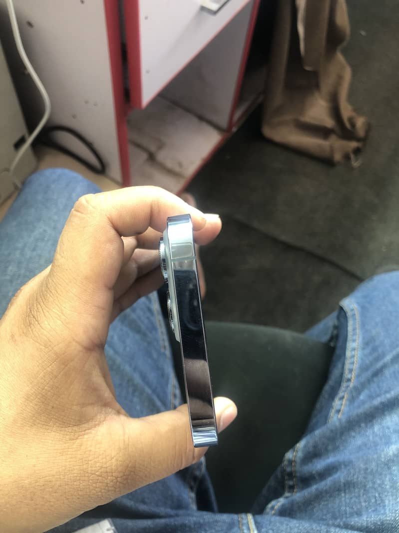 Apple iPhone 13 Pro 5