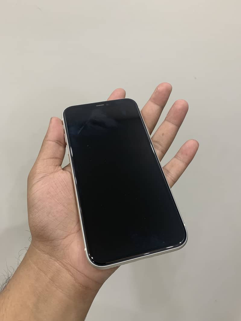 Apple iPhone 11 1