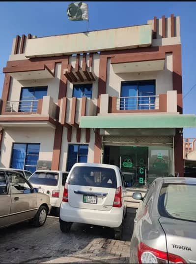 Alam real estate 1 kanal plaza for rent in johar town R2 block rent dimand 5 lac