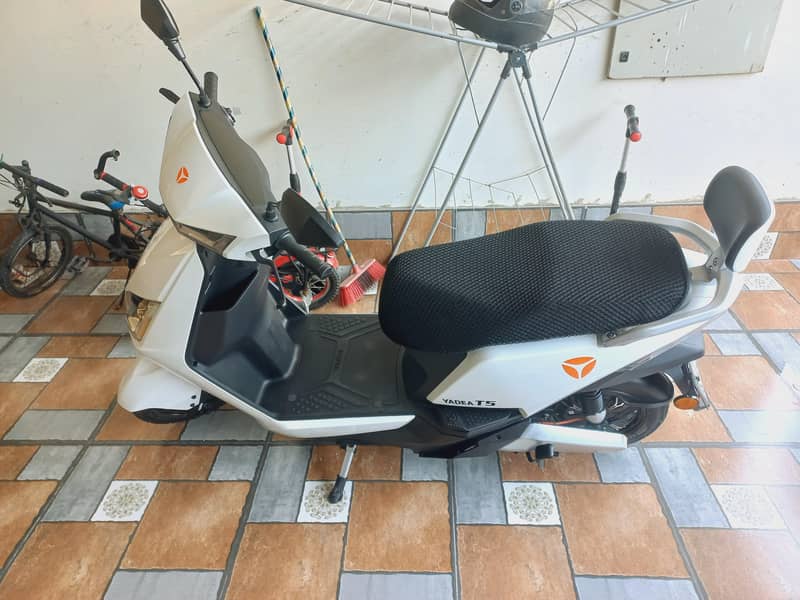 YADEA T5 2