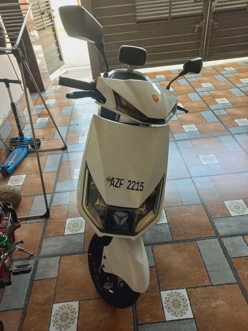 YADEA T5 3