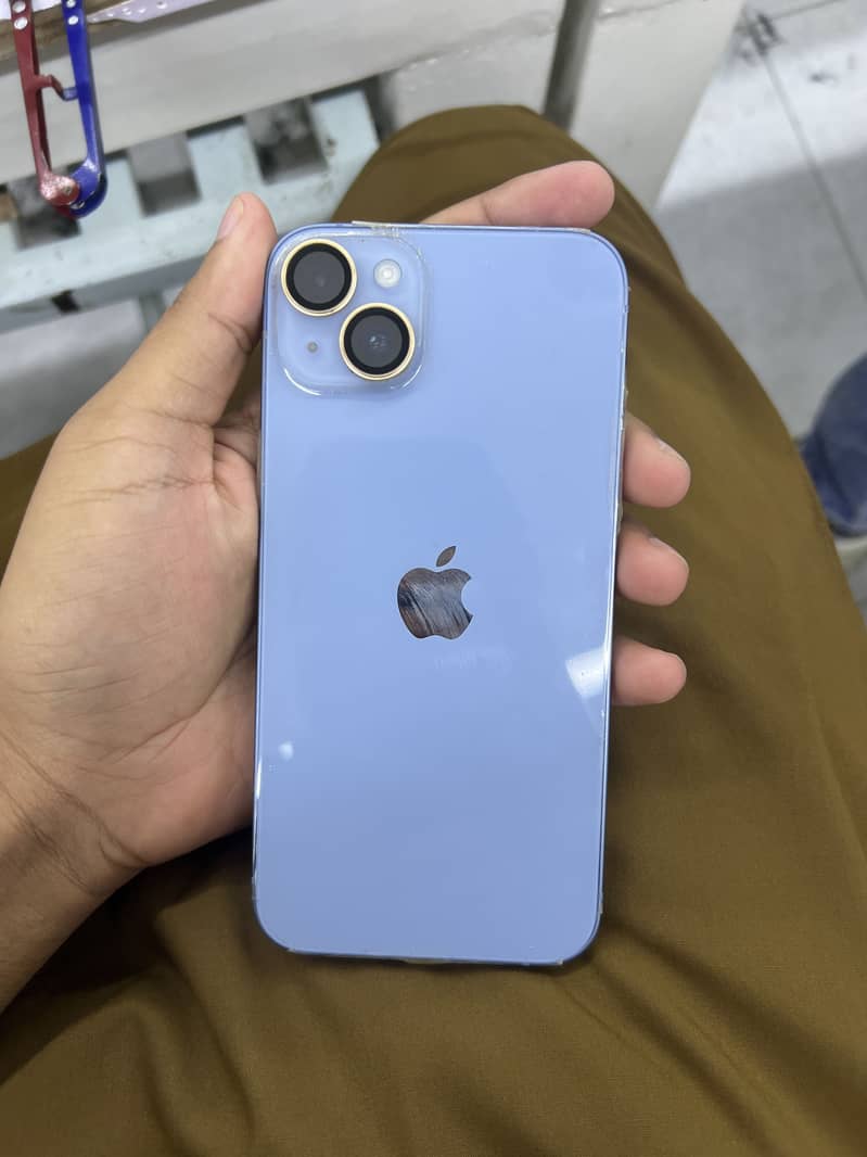 Apple iPhone 14 plus 3