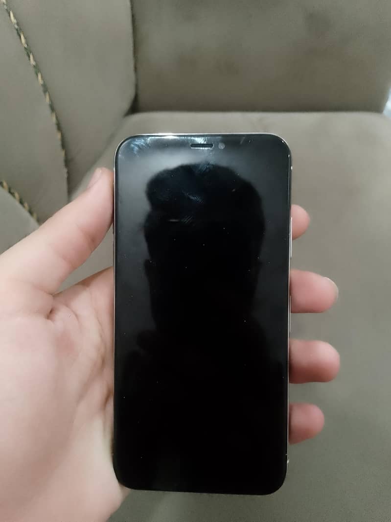 Apple iPhone X 2