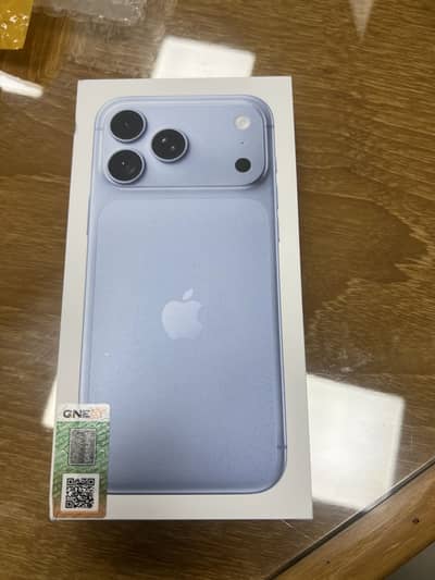 Iphone 18 pro max 512 glacier