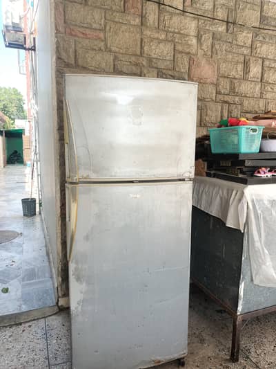 Dawlance used fridge for sale