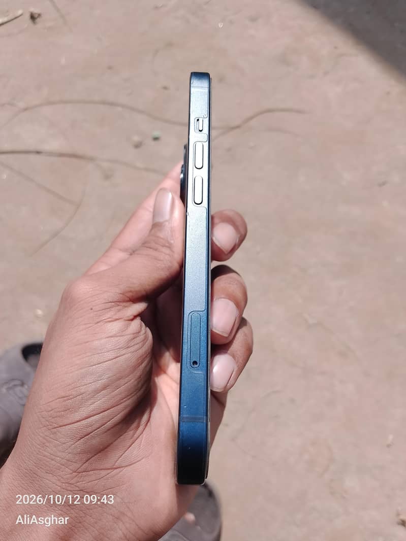 iphone 13 2