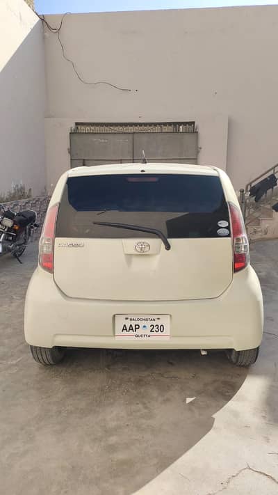Toyota Passo 2005
