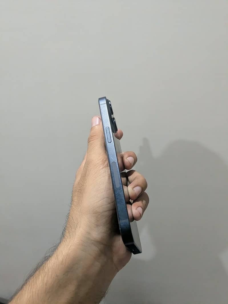 Apple iPhone 14 1