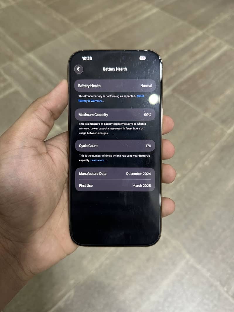Apple iPhone 16 Pro Max 5