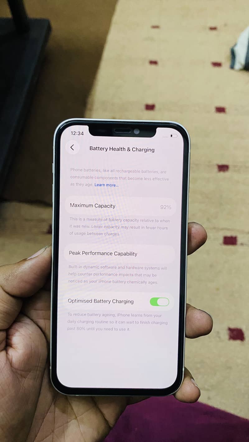 Apple iPhone 12 3