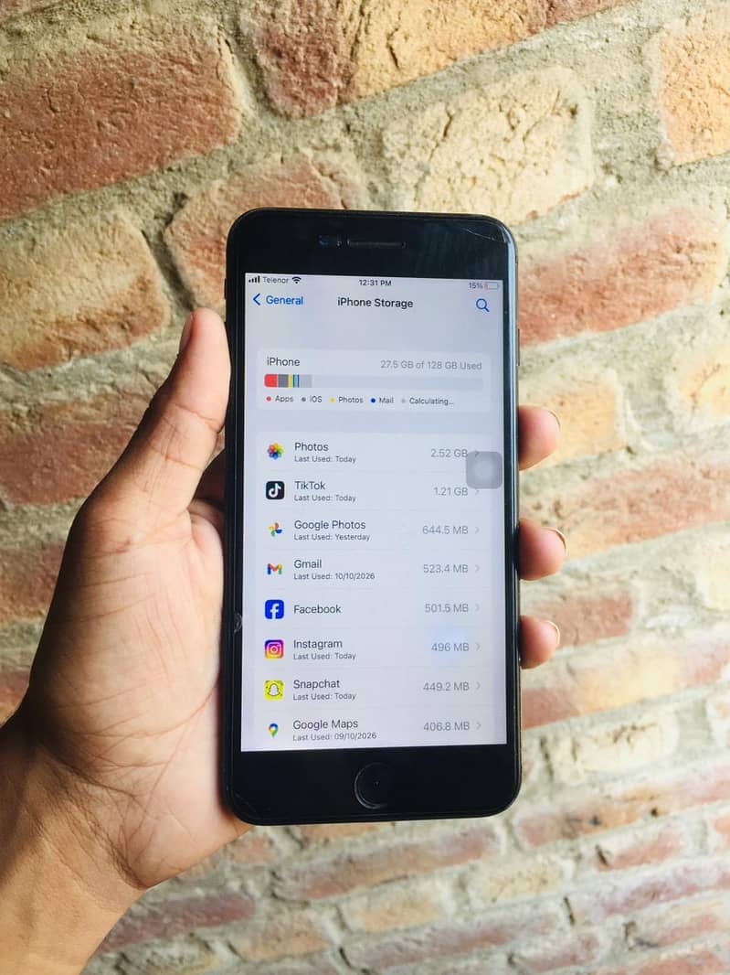 Apple iPhone 7 Plus 3