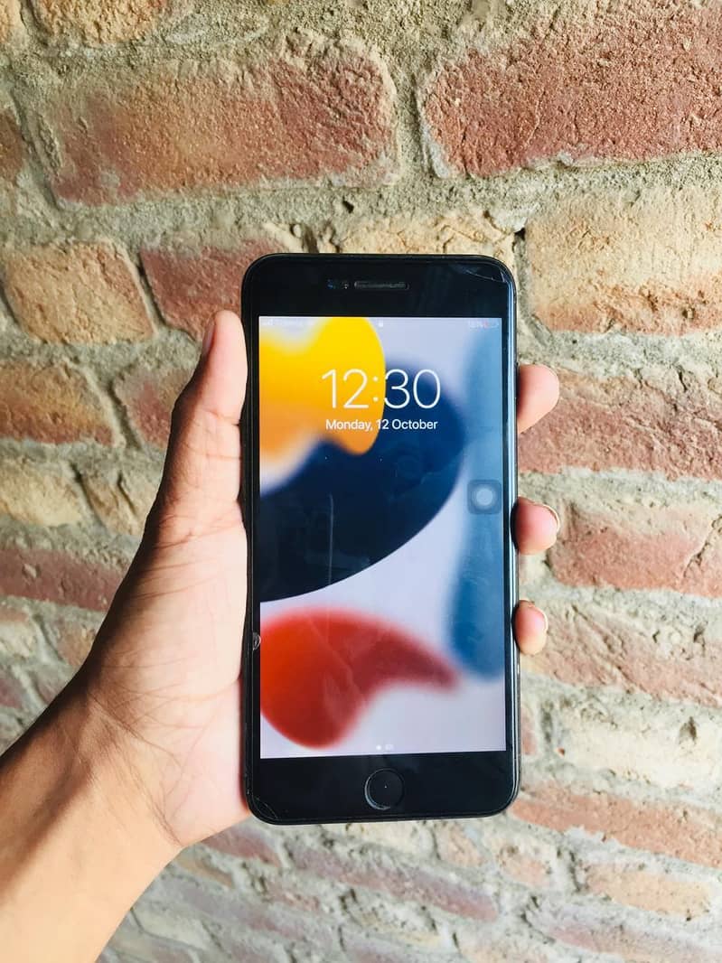 Apple iPhone 7 Plus 7