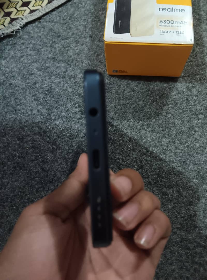 Realme Note 70 3