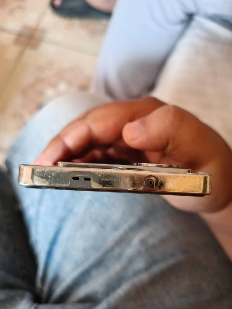 Infinix Note 40 4