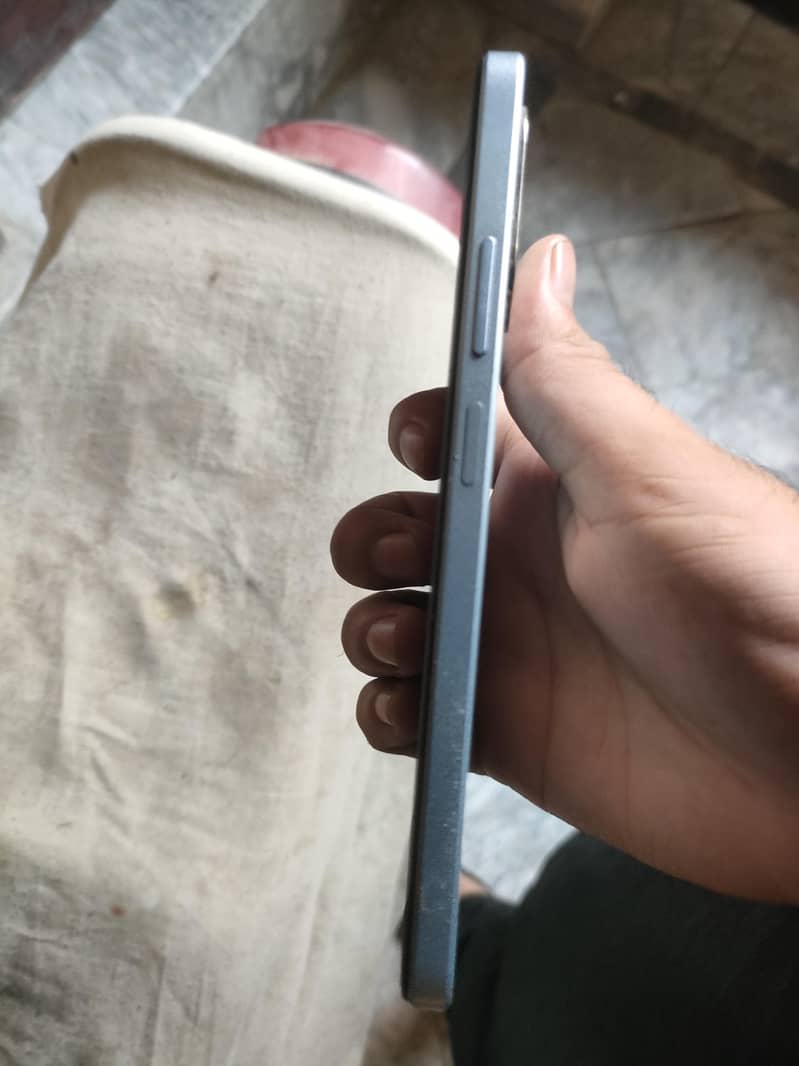 OPPO A18 1