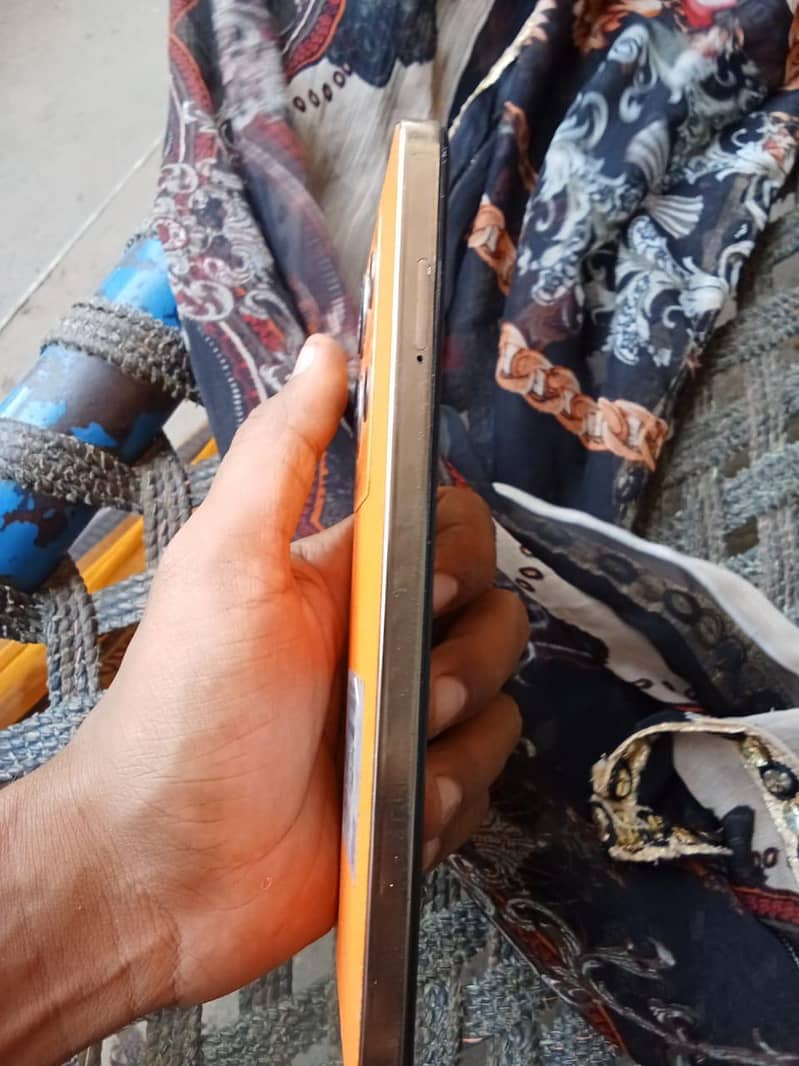 Infinix Note 30 4