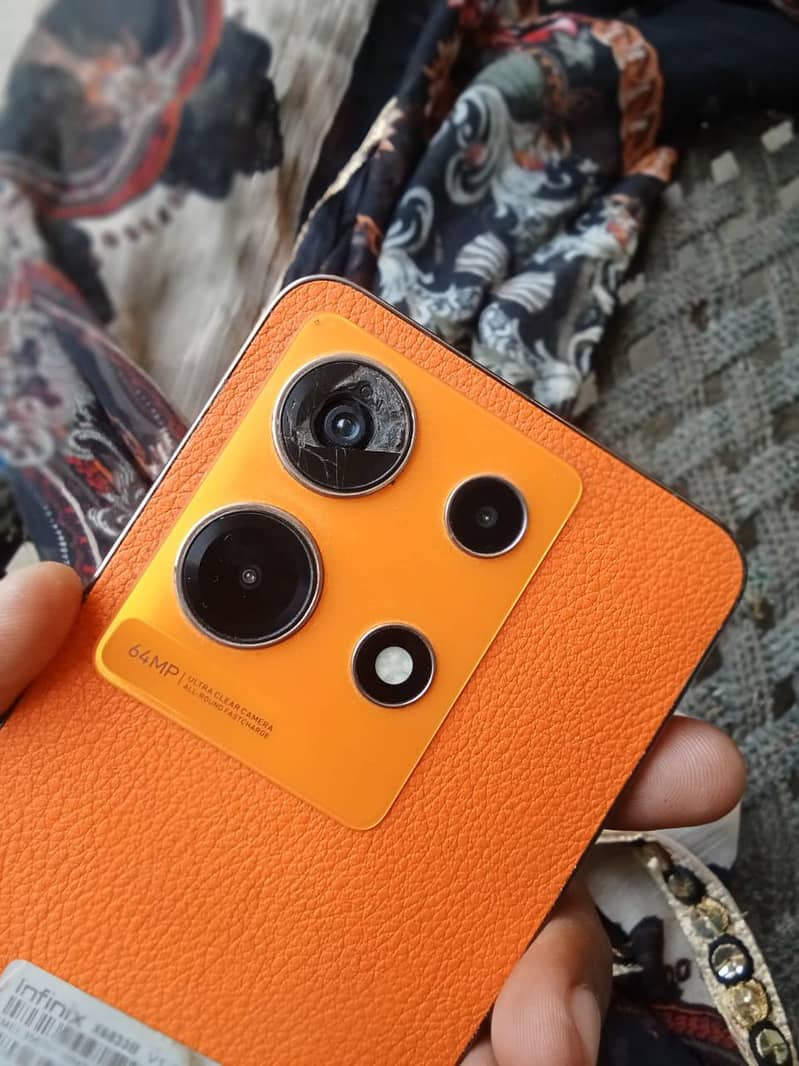 Infinix Note 30 5