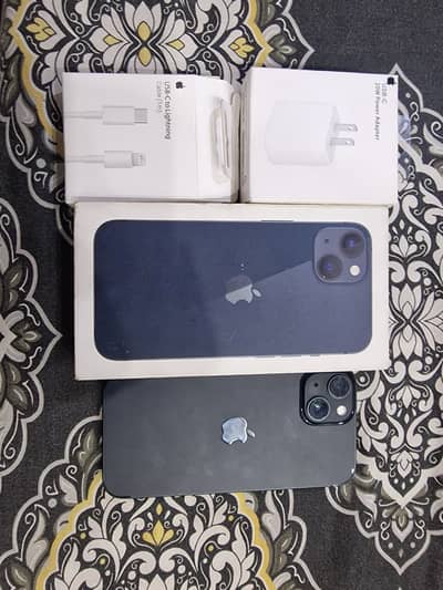 Apple iPhone 13