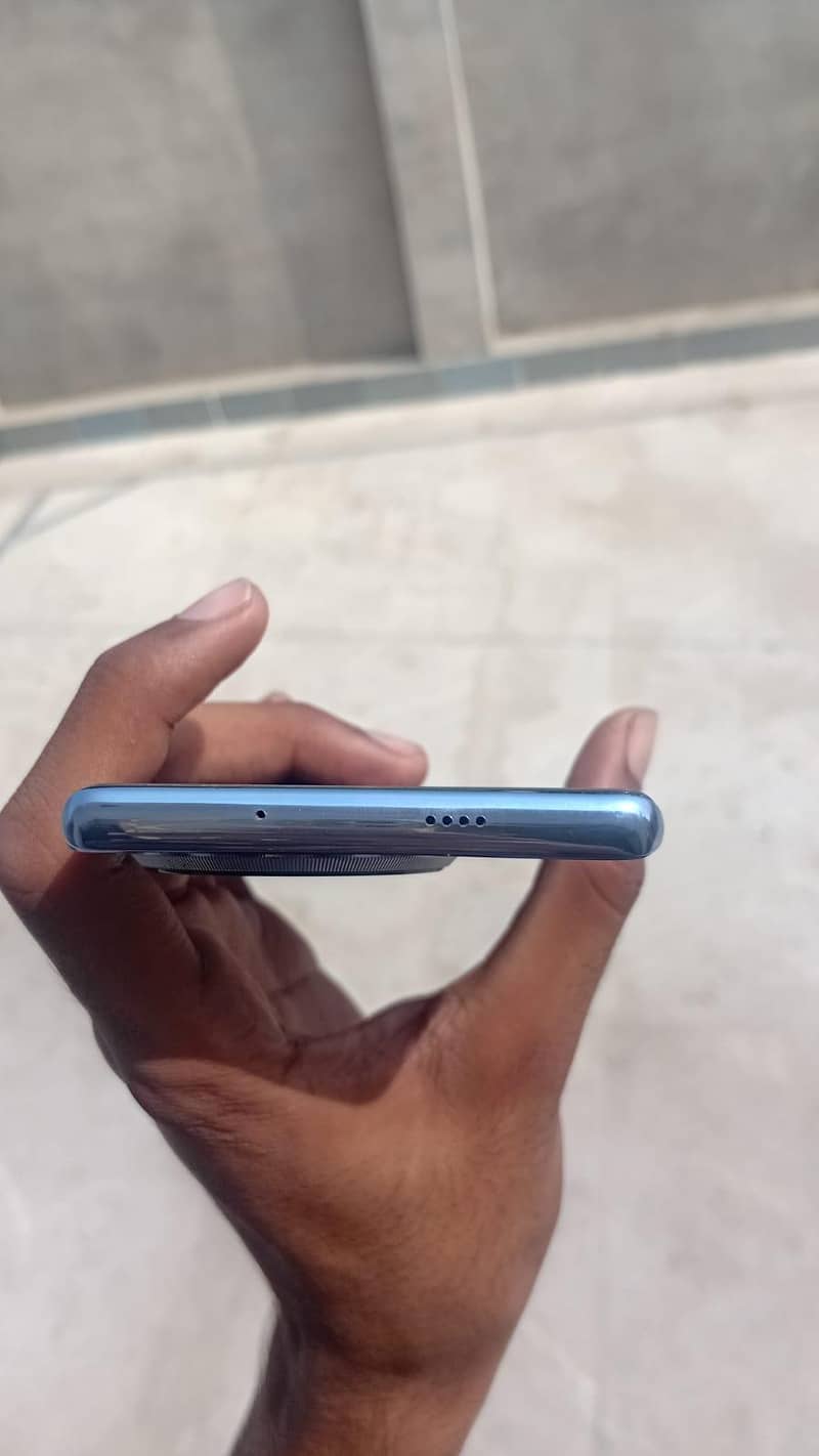 Tecno CAMON 30S 4