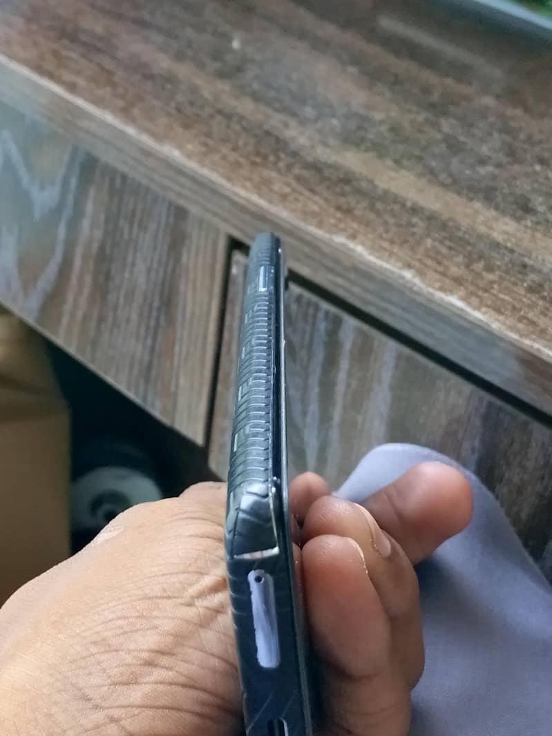 One Plus 8T 6