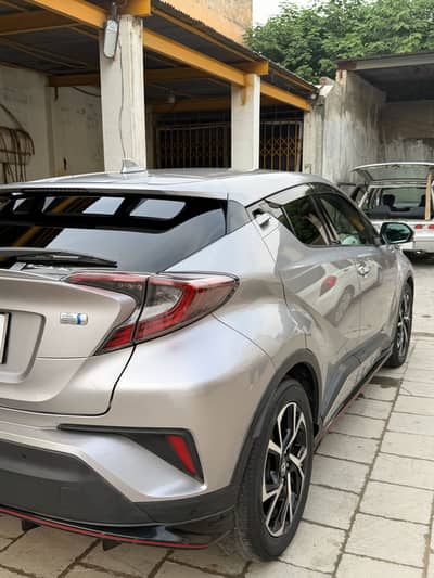 Toyota C-HR 2017