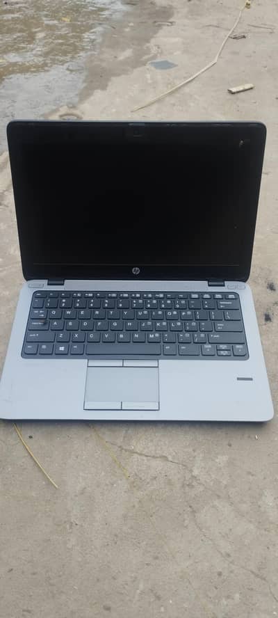 HP G3 8gb 128gb i5 5th gen