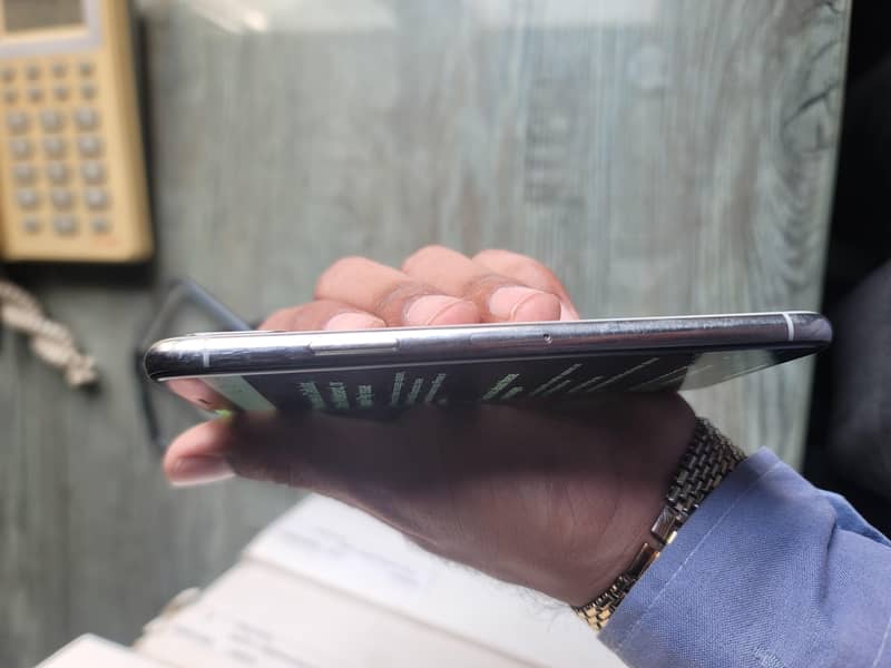 Apple iPhone X 4