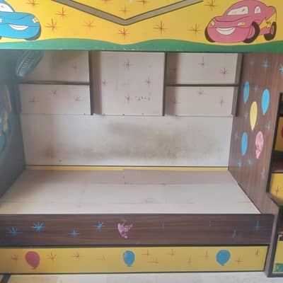 BUNK BED