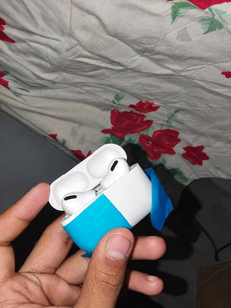 Earbuds pro 4 2