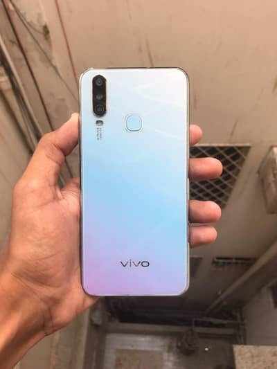 Vivo Y17