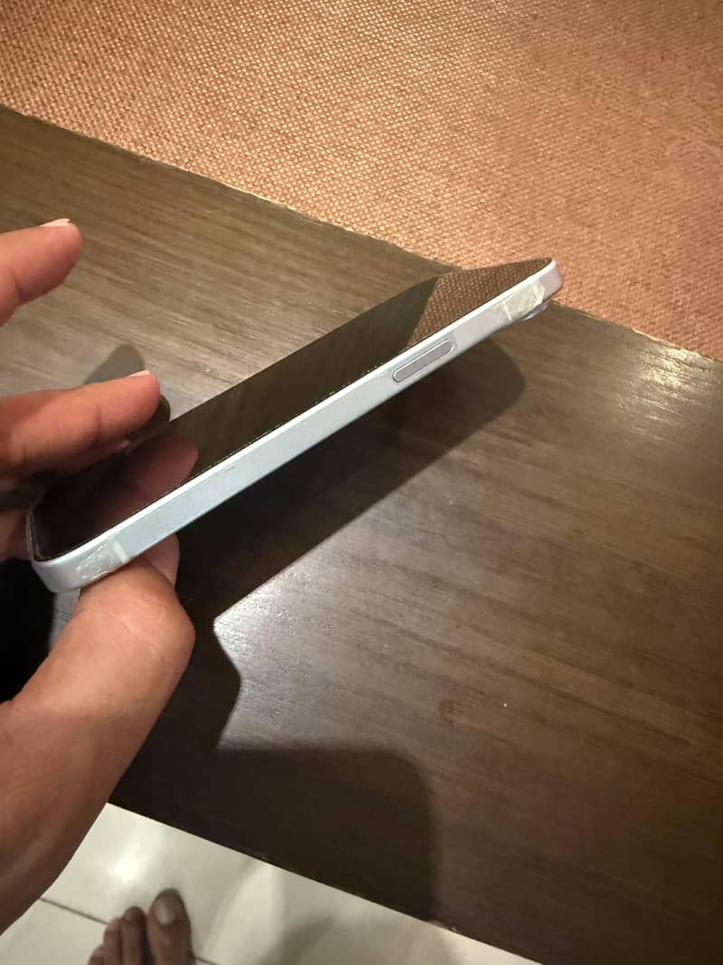 Apple iPhone 15 1
