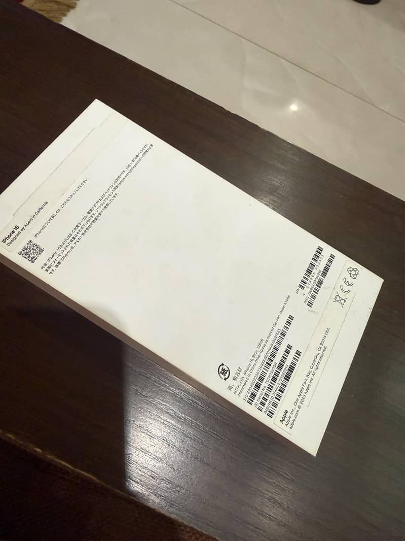 Apple iPhone 15 9