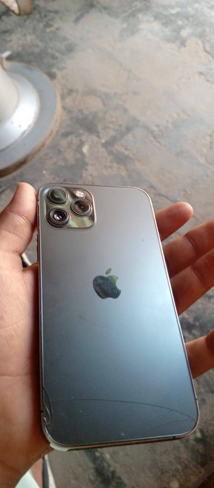 Apple iPhone 12 Pro 6