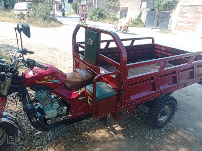 loader Rickshaw 3