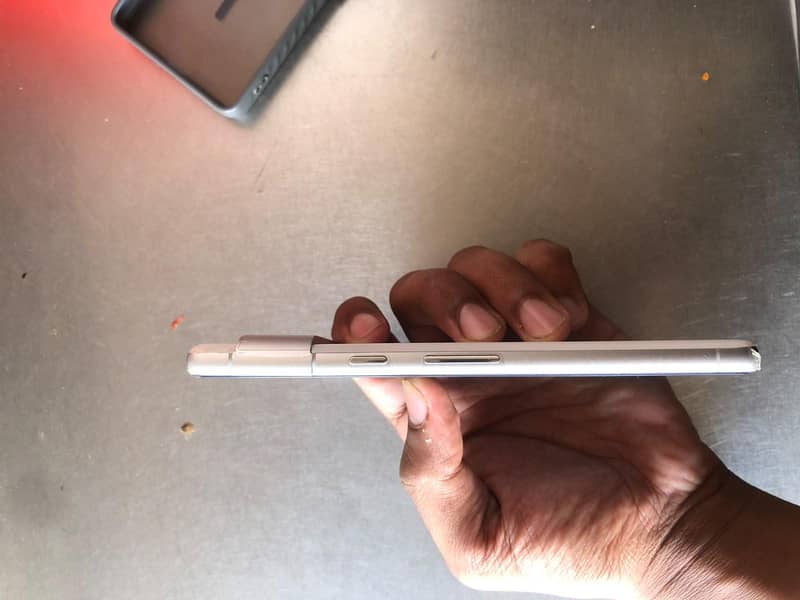 Google Pixel 7 5