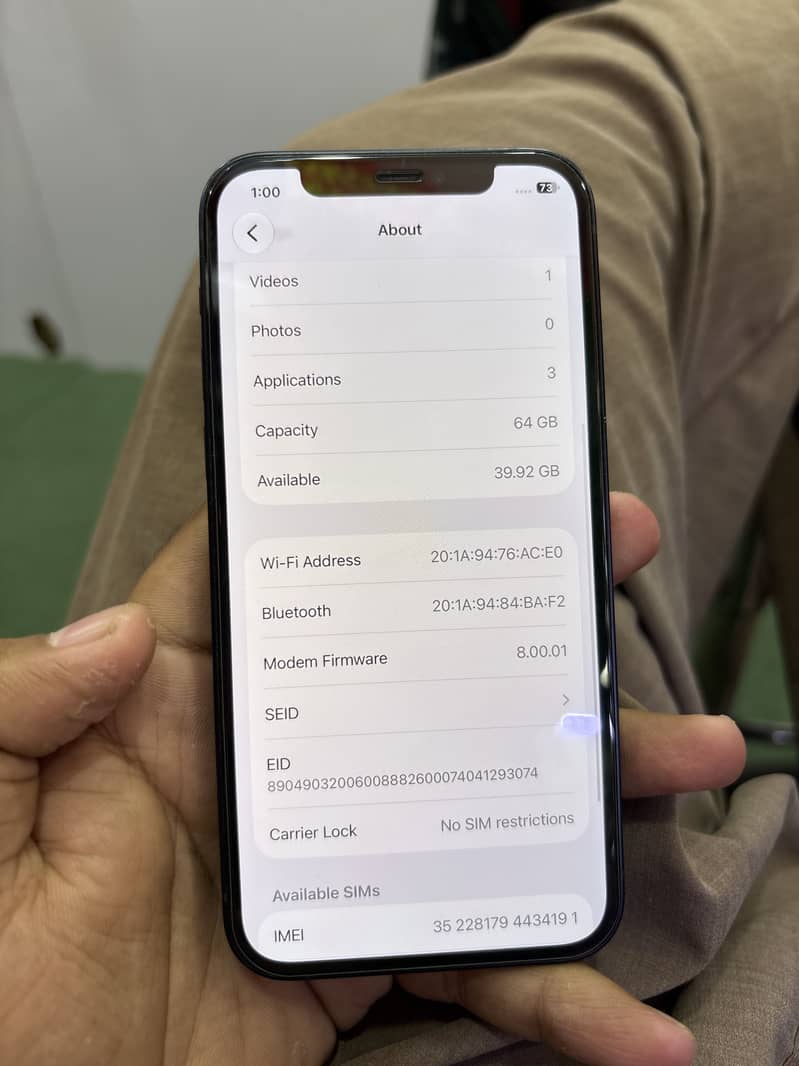 Apple iPhone 12 1
