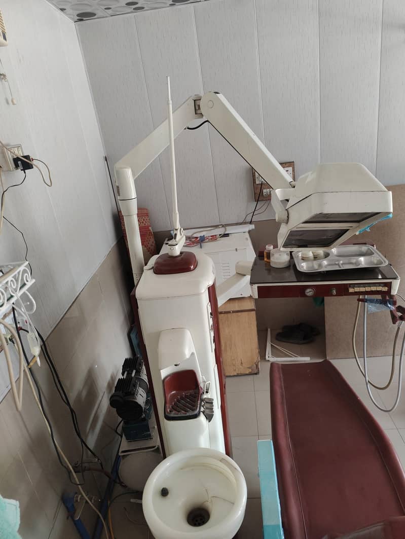Dental unit 1