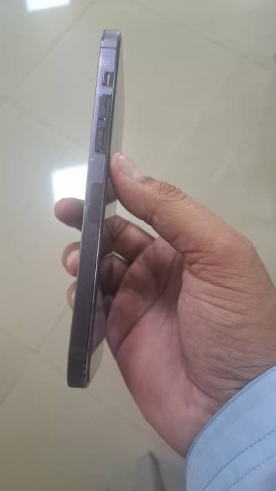 Apple iPhone 14 Pro Max with 90bh