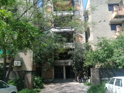 2347 Seqfet Flat For Sale G15/4 Islamabad