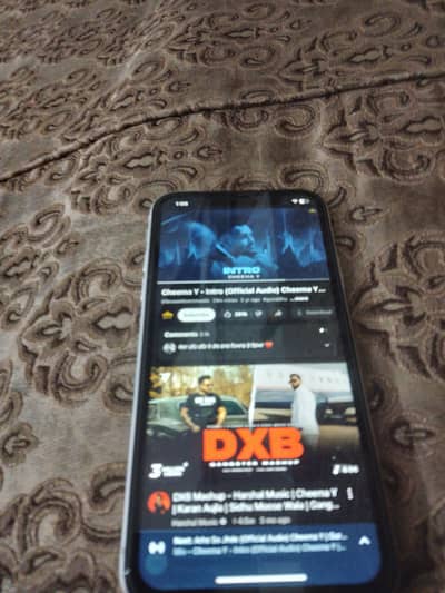 Apple iPhone XR