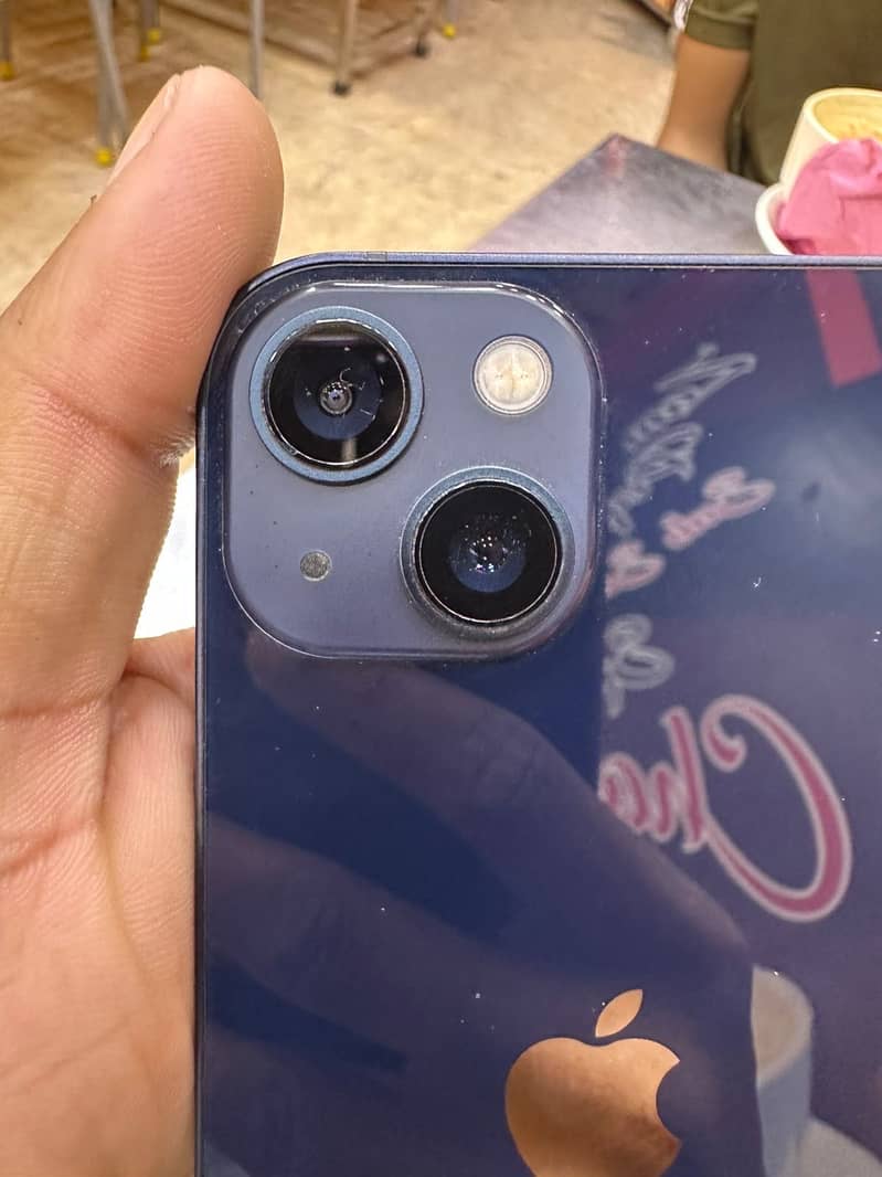 Apple iPhone 13 3