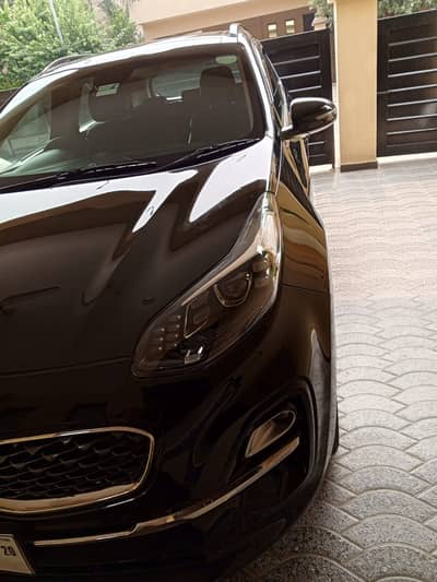 Kia Sportage AWD 2020 Automatic – Black | Original Condition