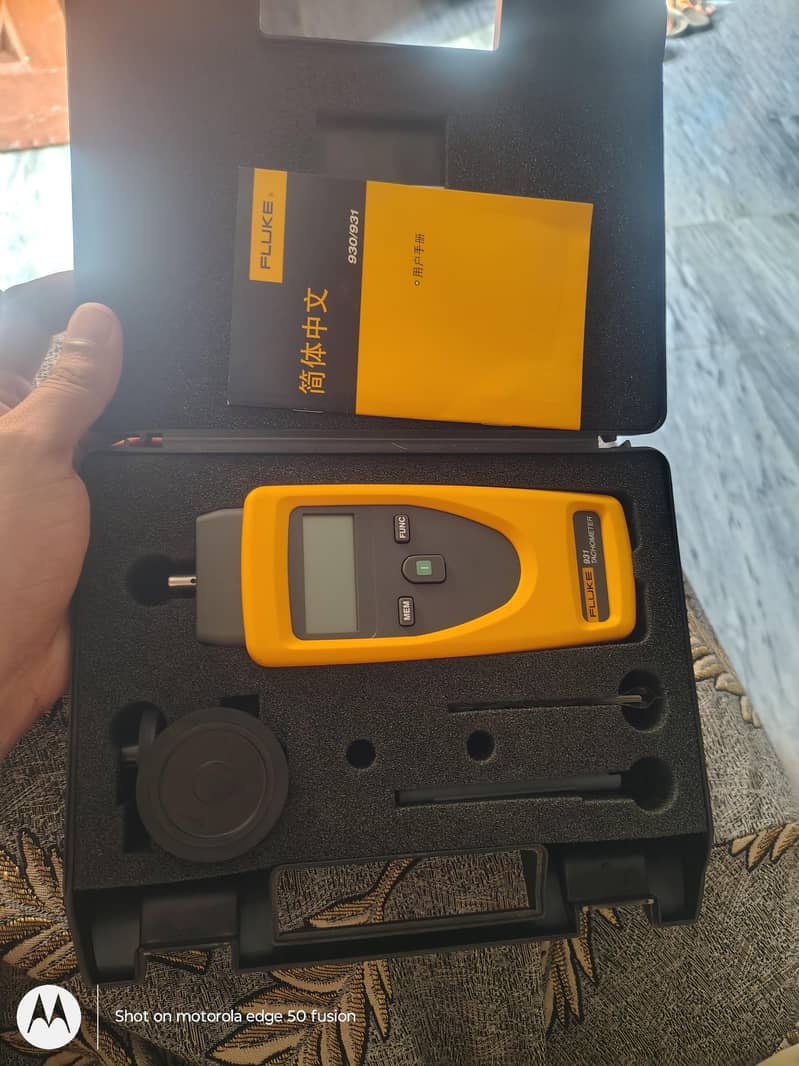 fluke 931 tachomete & fluke 177 2